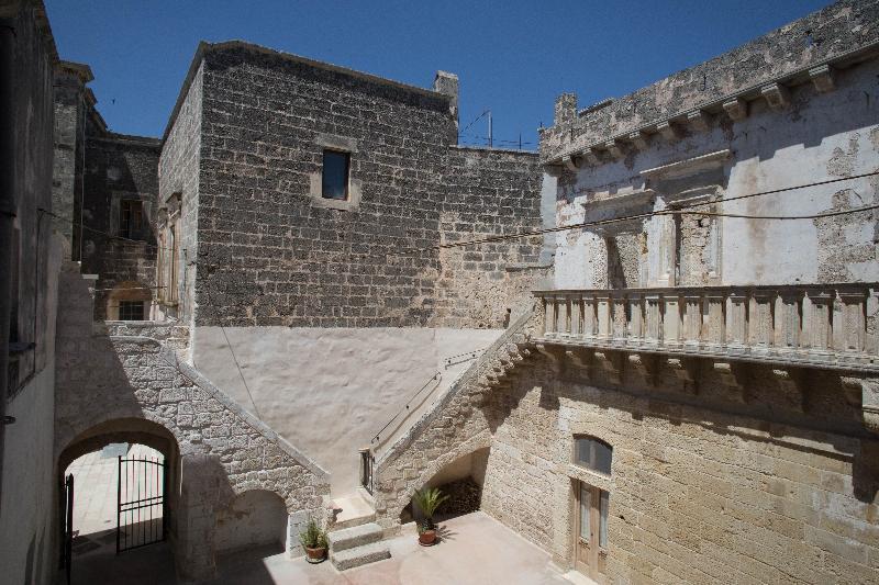 Historia- Dimore Corte Chiesa Corigliano dʼOtranto 外观 照片