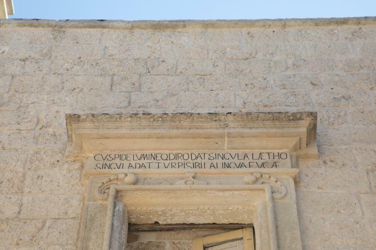 Historia- Dimore Corte Chiesa Corigliano dʼOtranto 外观 照片